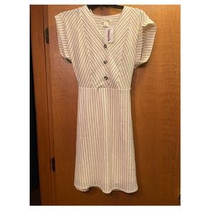Monteau size small striped dress